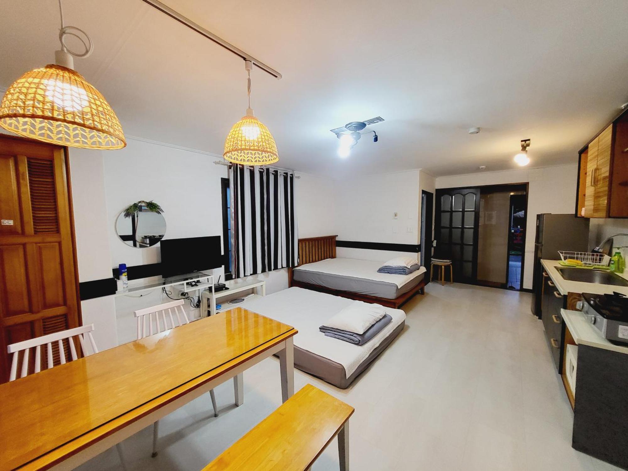 Morning Beach Pension เมืองเชจู ภายนอก รูปภาพ