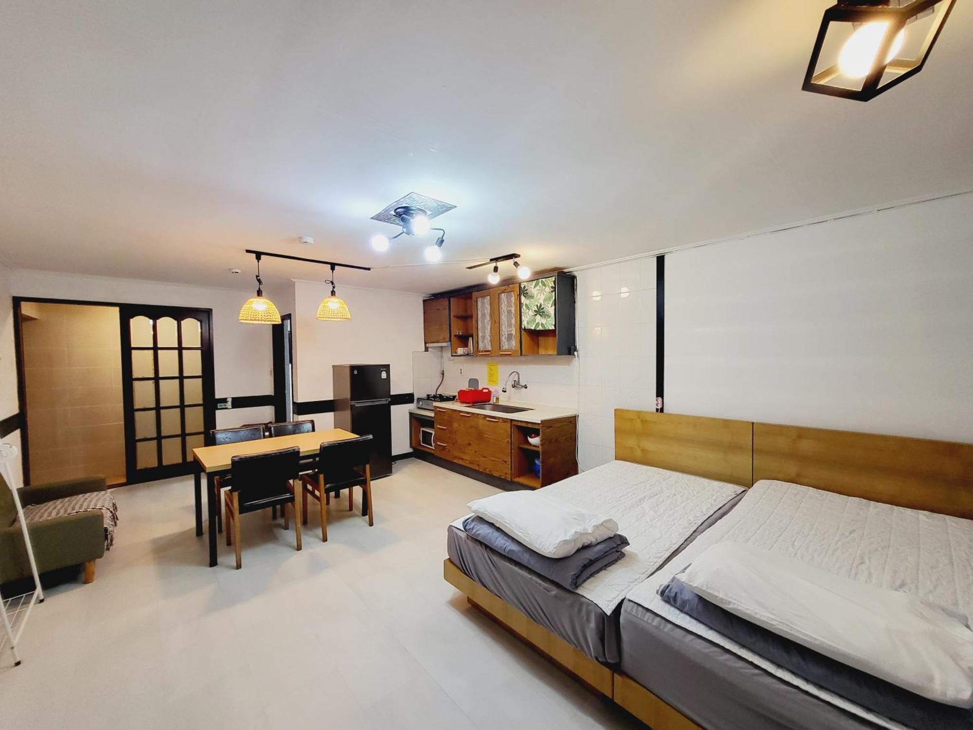 Morning Beach Pension เมืองเชจู ภายนอก รูปภาพ